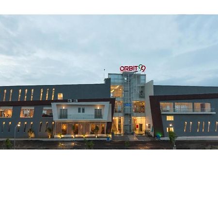 Orbit99 Club And Resort Rawāl Exteriör bild
